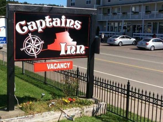 Captain'S Inn Alma Exterior photo